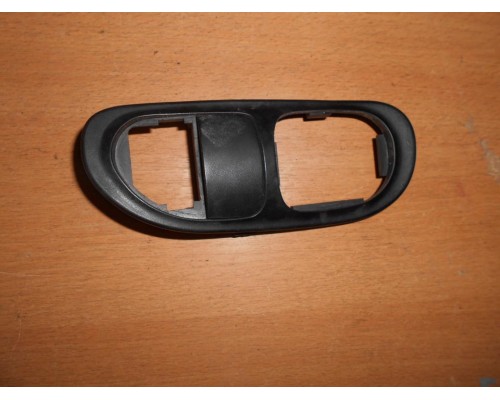 Накладка (кузов внутри) Hyundai Elantra II J2, J3 1995-2000 (9377629000)- купить на ➦ А50-Авторазбор по цене 100.00р.. Отправка в регионы.