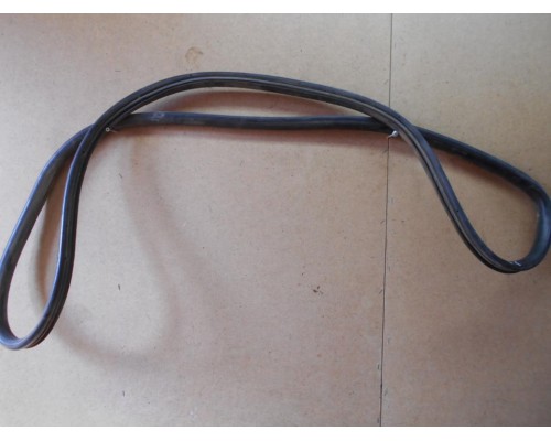 Уплотнитель двери Hyundai Elantra II J2, J3 1995-2000 (8311029010)- купить на ➦ А50-Авторазбор по цене 500.00р.. Отправка в регионы.