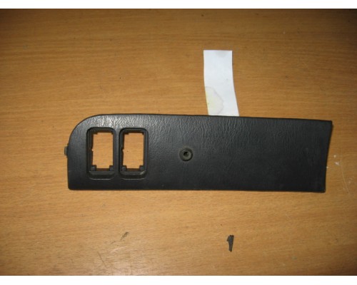 Накладка (кузов внутри) Hyundai Sonata III 1993-1998 (8484034000)- купить на ➦ А50-Авторазбор по цене 100.00р.. Отправка в регионы.