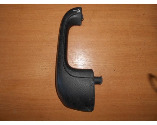 Ручка двери внутренняя Audi 100 [C4] 1991-1994 (4A0867171)- купить на ➦ А50-Авторазбор по цене 450.00р.. Отправка в регионы.