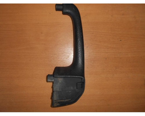 Ручка двери внутренняя Audi 100 [C4] 1991-1994 (4A0867371)- купить на ➦ А50-Авторазбор по цене 450.00р.. Отправка в регионы.