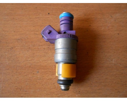 Форсунка инжекторная Hyundai Elantra II J2, J3 1995-2000 (3531023010)- купить на ➦ А50-Авторазбор по цене 400.00р.. Отправка в регионы.