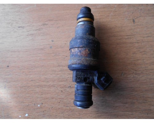 Форсунка инжекторная Audi 100 [C4] 1991-1994 (034906031B)- купить на ➦ А50-Авторазбор по цене 800.00р.. Отправка в регионы.