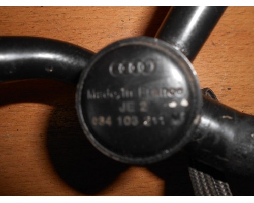 Трубка картерных газов Audi 100 [C4] 1991-1994 (034103211М)- купить на ➦ А50-Авторазбор по цене 500.00р.. Отправка в регионы.