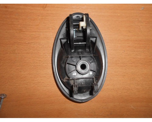 Ручка двери внутренняя Chevrolet Spark 2005-2010 (96601585)- купить на ➦ А50-Авторазбор по цене 100.00р.. Отправка в регионы.