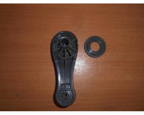 Ручка стеклоподъемника Chevrolet Spark 2005-2010 (96656882)- купить на ➦ А50-Авторазбор по цене 50.00р.. Отправка в регионы.