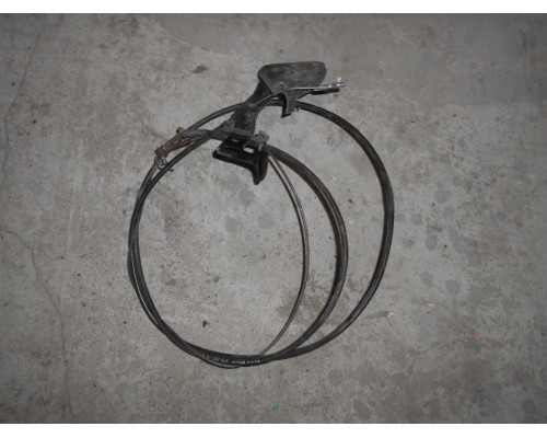 Трос открывания капота Audi 100 [C4] 1991-1994 (443823531A)- купить на ➦ А50-Авторазбор по цене 500.00р.. Отправка в регионы.