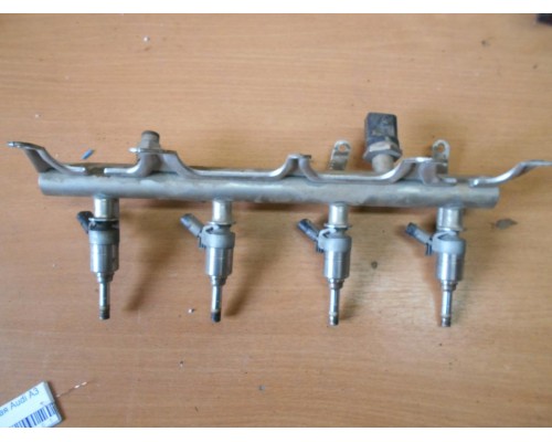 Рампа топливная (рейка) Audi A3 [8PA] Sportback 2004-2013 (06J133317)- купить на ➦ А50-Авторазбор по цене 2000.00р.. Отправка в регионы.