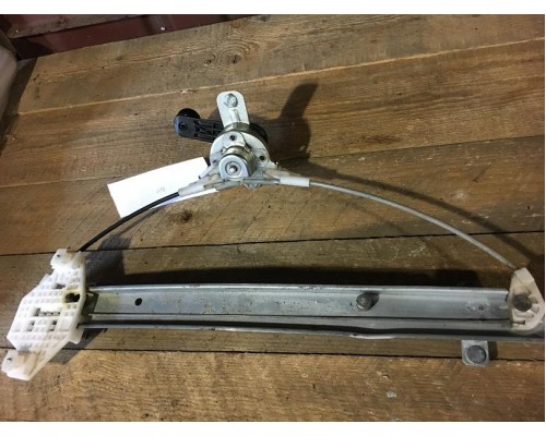 Стеклоподъёмник Hyundai Solaris/Accent IV 2010-2017 ()- купить на ➦ А50-Авторазбор по цене 700.00р.. Отправка в регионы.