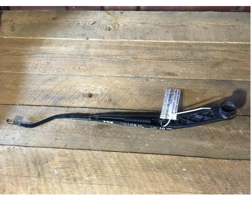 Поводки дворников передние левая/правая Hyundai Solaris/Accent IV 2010-2017 ()- купить на ➦ А50-Авторазбор по цене 300.00р.. Отправка в регионы.