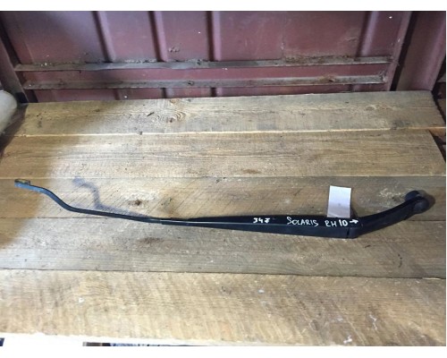 Поводки дворников передние левая/правая Hyundai Solaris/Accent IV 2010-2017 ()- купить на ➦ А50-Авторазбор по цене 300.00р.. Отправка в регионы.