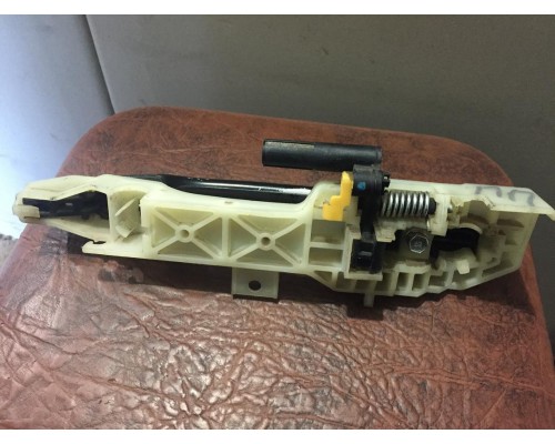 Ручка двери наружняя Hyundai Solaris/Accent IV 2010-2017 ()- купить на ➦ А50-Авторазбор по цене 800.00р.. Отправка в регионы.