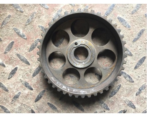 Шестерня (шкив) распредвала Daewoo Nubira 1997-1999 ()- купить на ➦ А50-Авторазбор по цене 500.00р.. Отправка в регионы.