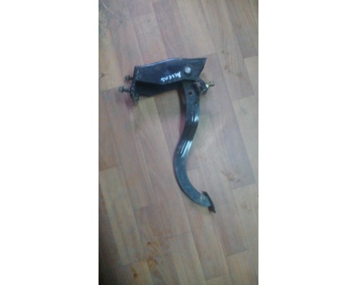Педаль сцепления Hyundai Accent II +ТАГАЗ 2000-2012 (3280525110)- купить на ➦ А50-Авторазбор по цене 300.00р.. Отправка в регионы.