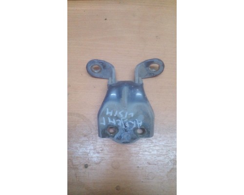 Петля двери задней левой нижняя Hyundai Accent II +ТАГАЗ 2000-2012 (7935025000)- купить на ➦ А50-Авторазбор по цене 100.00р.. Отправка в регионы.