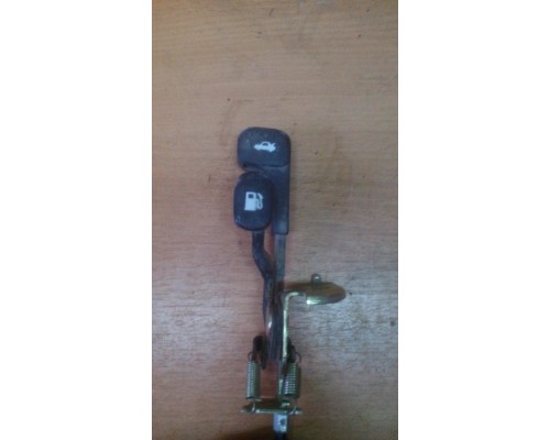 Ручка открывания багажника Hyundai Accent II +ТАГАЗ 2000-2012 (8157022012)- купить на ➦ А50-Авторазбор по цене 100.00р.. Отправка в регионы.