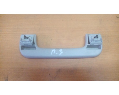 Ручка внутренняя потолочная Audi A3 [8PA] Sportback 2004-2013 (8P0857607M1YE)- купить на ➦ А50-Авторазбор по цене 250.00р.. Отправка в регионы.