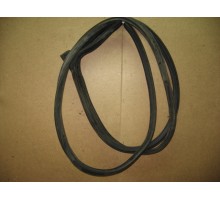 Уплотнитель двери Chevrolet Spark 2005-2010