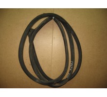 Уплотнитель двери Chevrolet Spark 2005-2010