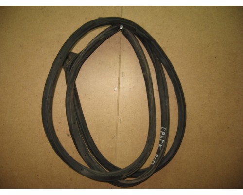 Уплотнитель двери Chevrolet Spark 2005-2010 (96601340)- купить на ➦ А50-Авторазбор по цене 600.00р.. Отправка в регионы.