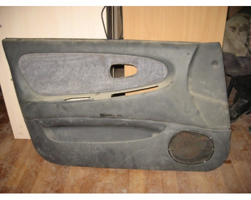 Обшивка двери передняя левая Mitsubishi Lancer VI 1991-2000 ()- купить на ➦ А50-Авторазбор по цене 400.00р.. Отправка в регионы.