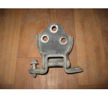 Петля двери передней левой верхняя Hyundai Sonata III 1993-1998