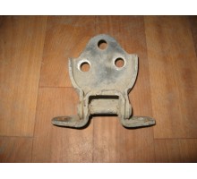 Петля двери передней левой нижняя Hyundai Sonata III 1993-1998