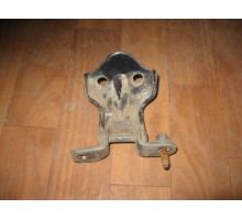 Петля двери задней левой нижняя Hyundai Sonata III 1993-1998