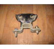 Петля двери задней правой верхняя Hyundai Sonata III 1993-1998