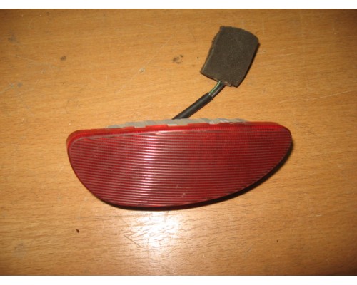 Плафон салонный Hyundai Sonata III 1993-1998 (9263035000)- купить на ➦ А50-Авторазбор по цене 100.00р.. Отправка в регионы.