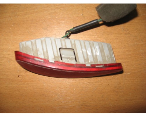 Плафон салонный Hyundai Sonata III 1993-1998 (9263035000)- купить на ➦ А50-Авторазбор по цене 100.00р.. Отправка в регионы.