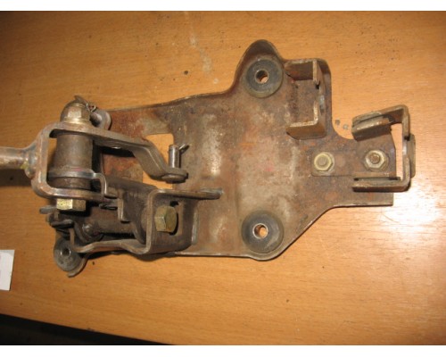 Кулиса КПП Hyundai Sonata III 1993-1998 ()- купить на ➦ А50-Авторазбор по цене 300.00р.. Отправка в регионы.