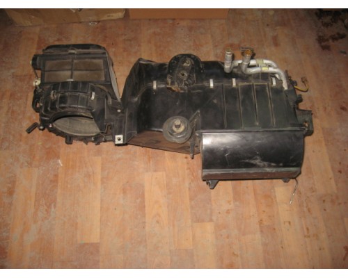 Корпус отопителя Hyundai Sonata III 1993-1998 (9701134002)- купить на ➦ А50-Авторазбор по цене 2500.00р.. Отправка в регионы.