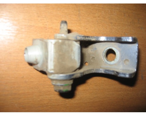 Петля двери задней левой нижняя Peugeot 206 1998-2012 (9035L4)- купить на ➦ А50-Авторазбор по цене 100.00р.. Отправка в регионы.