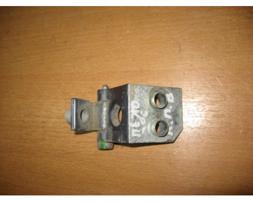 Петля двери передней левой верхняя Peugeot 206 1998-2012 (9181C8)- купить на ➦ А50-Авторазбор по цене 200.00р.. Отправка в регионы.