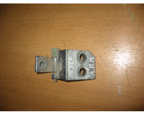 Петля двери передней левой нижняя Peugeot 206 1998-2012 (9035A7)- купить на ➦ А50-Авторазбор по цене 200.00р.. Отправка в регионы.