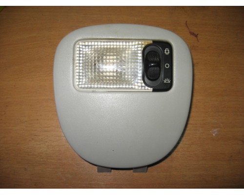 Плафон салонный Peugeot 206 1998-2012 (8146G2)- купить на ➦ А50-Авторазбор по цене 200.00р.. Отправка в регионы.