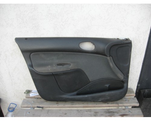 Обшивка двери передняя левая Peugeot 206 1998-2012 (9342X6)- купить на ➦ А50-Авторазбор по цене 600.00р.. Отправка в регионы.