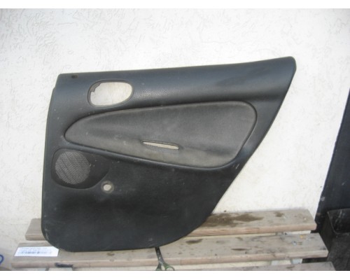 Обшивка двери задняя правая Peugeot 206 1998-2012 (9343F6)- купить на ➦ А50-Авторазбор по цене 400.00р.. Отправка в регионы.