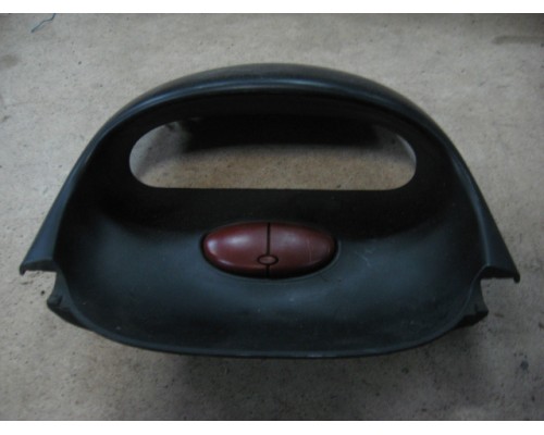 Накладка декоративная Peugeot 206 1998-2012 (8203YN)- купить на ➦ А50-Авторазбор по цене 300.00р.. Отправка в регионы.