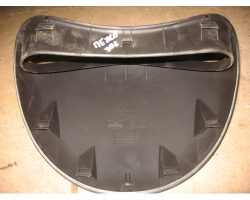 Накладка декоративная Peugeot 206 1998-2012 (820993)- купить на ➦ А50-Авторазбор по цене 400.00р.. Отправка в регионы.