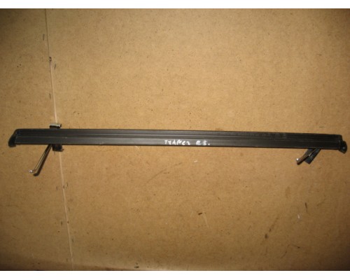 Уплотнитель стекла задней двери внутренний Volkswagen Touareg 2010-2018 (7P0839472C)- купить на ➦ А50-Авторазбор по цене 600.00р.. Отправка в регионы.