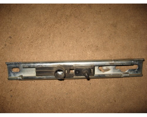 Регулятор высоты ремня безопасности Peugeot 206 1998-2012 (8978FV)- купить на ➦ А50-Авторазбор по цене 400.00р.. Отправка в регионы.