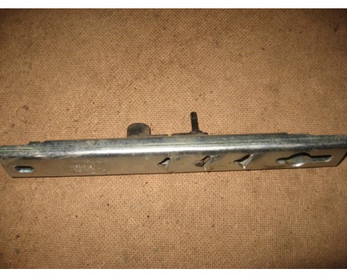 Регулятор высоты ремня безопасности Peugeot 206 1998-2012 (8978FV)- купить на ➦ А50-Авторазбор по цене 400.00р.. Отправка в регионы.