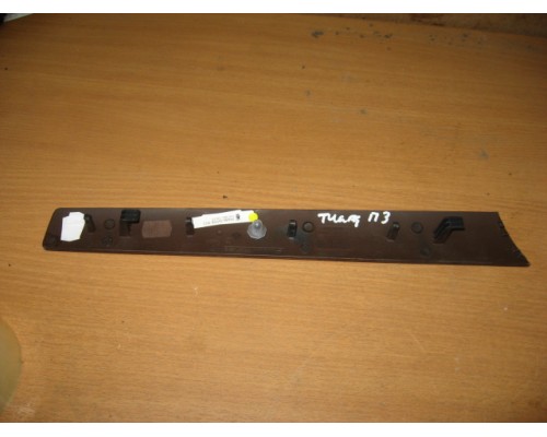 Накладка декоративная Volkswagen Touareg 2010-2018 (7P6867450C)- купить на ➦ А50-Авторазбор по цене 2650.00р.. Отправка в регионы.