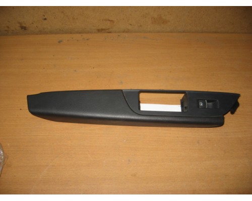 Накладка (кузов внутри) Volkswagen Touareg 2010-2018 (7P6868139D)- купить на ➦ А50-Авторазбор по цене 2650.00р.. Отправка в регионы.