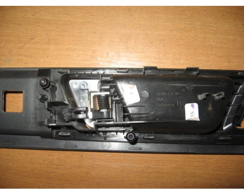 Ручка двери внутренняя Volkswagen Touareg 2010-2018 (7P6867102)- купить на ➦ А50-Авторазбор по цене 3000.00р.. Отправка в регионы.