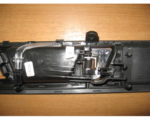 Ручка двери внутренняя Volkswagen Touareg 2010-2018 (7P6867469)- купить на ➦ А50-Авторазбор по цене 3000.00р.. Отправка в регионы.