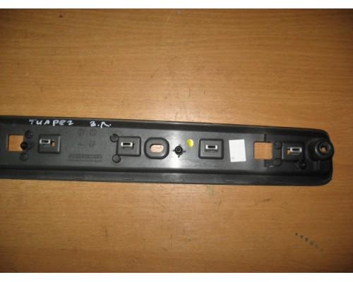 Ручка двери внутренняя Volkswagen Touareg 2010-2018 (7P6867469)- купить на ➦ А50-Авторазбор по цене 3000.00р.. Отправка в регионы.