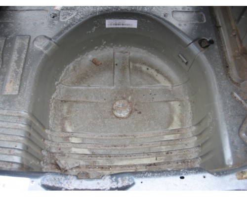 Ниша запасного колеса Peugeot 206 1998-2012 ()- купить на ➦ А50-Авторазбор по цене 3000.00р.. Отправка в регионы.